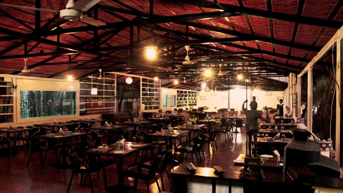 Sahakar Nagar Hotel | Chairman's Resort
