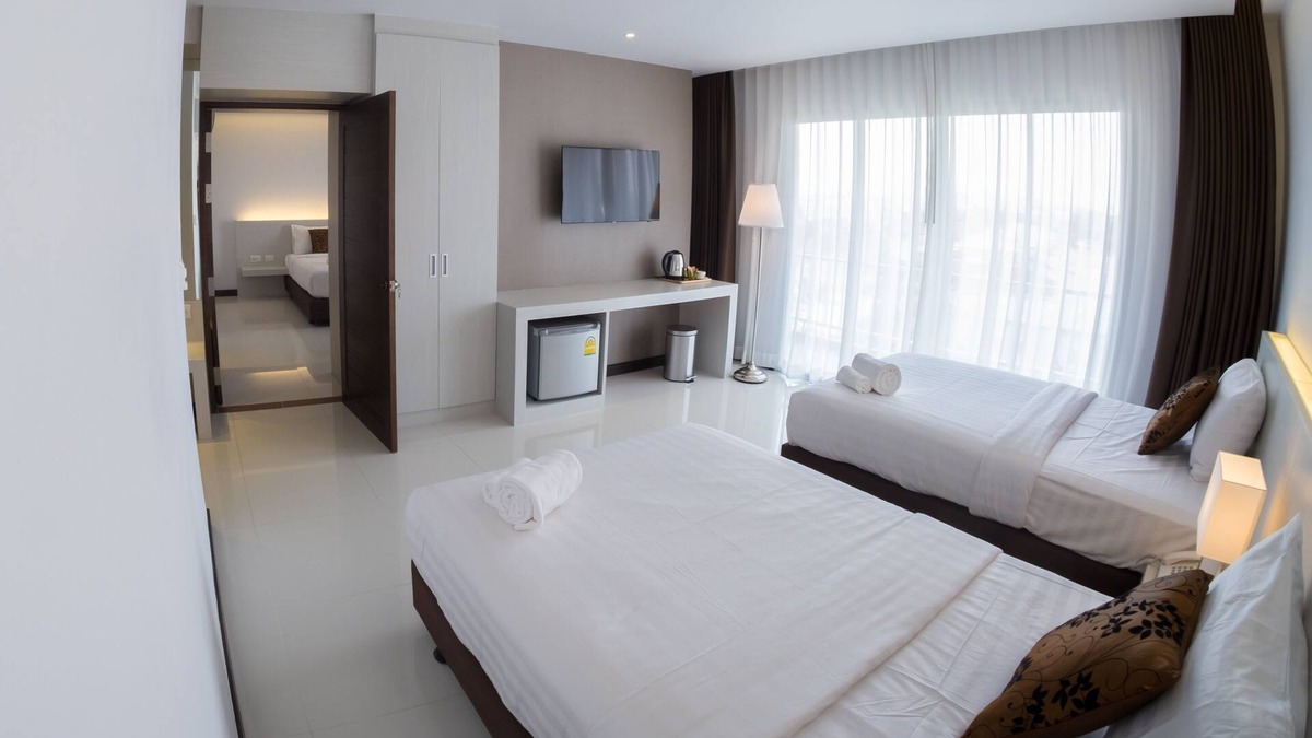 Sing Buri Hotel | Chaisaeng Villa Hotel