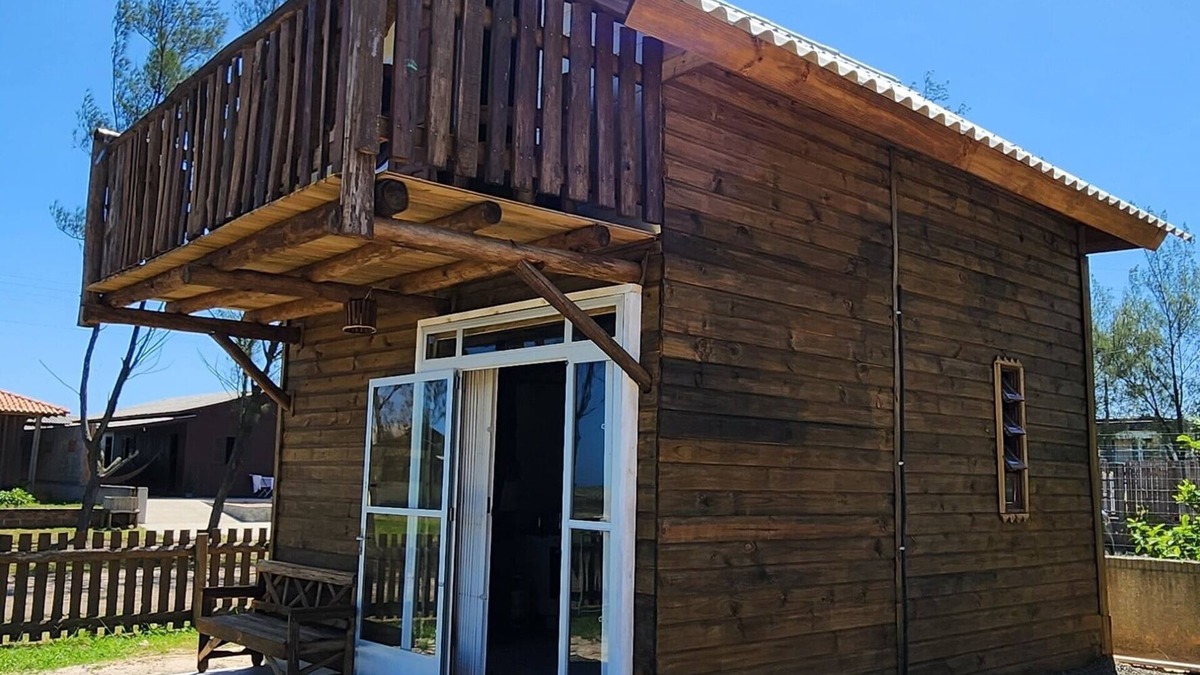 Balneario Arroio do Silva Ski Chalet | Chalé Confortável na Beira mar Sinta a Brisa da Praia a Poucos Metros do Oceano