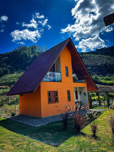 Vargem Alta Ski Chalet | Chalé Casa em Vargem Alta
