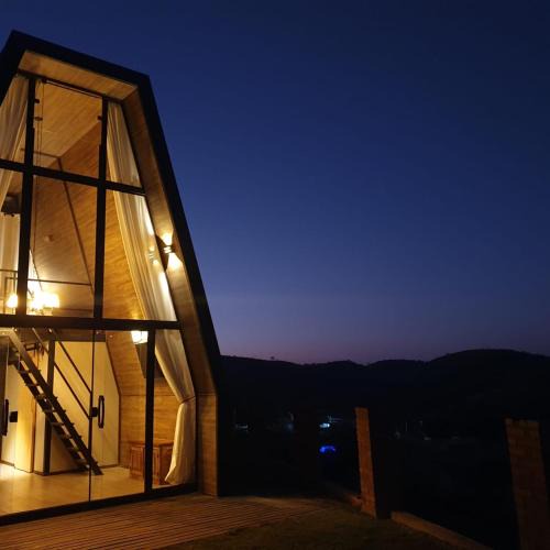 Petropolis Ski Chalet | Chalé Noites Extraordinárias