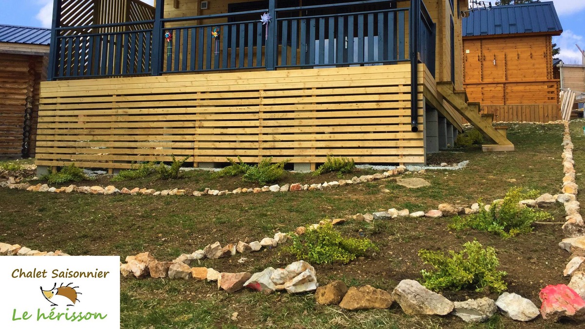 Saint-Laurent-en-Grandvaux Ski Chalet | CHALET LARGE COMFORT JURA WITH SWIMMING POOL