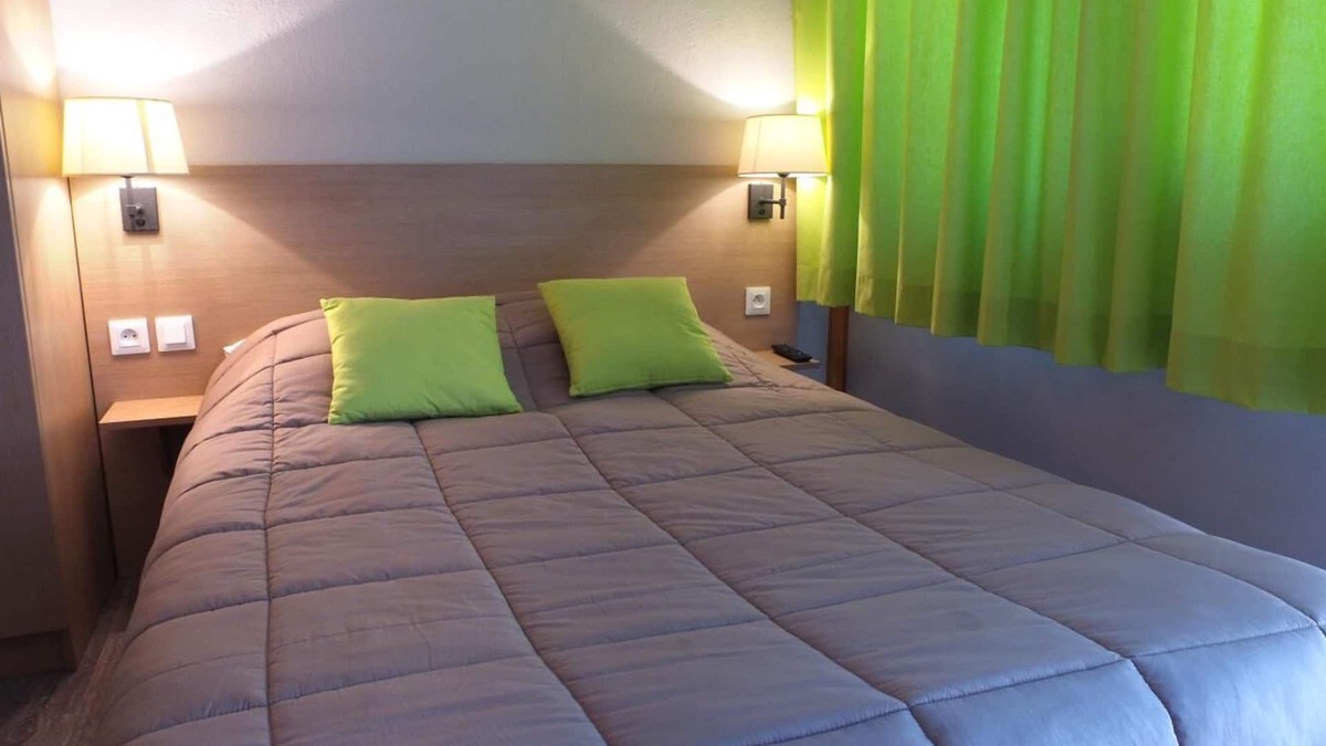 Saint-Bonnet-en-Champsaur Ski Chalet | Chalet, parking, tv, 37m², Saint-Léger-les-Mélèzes