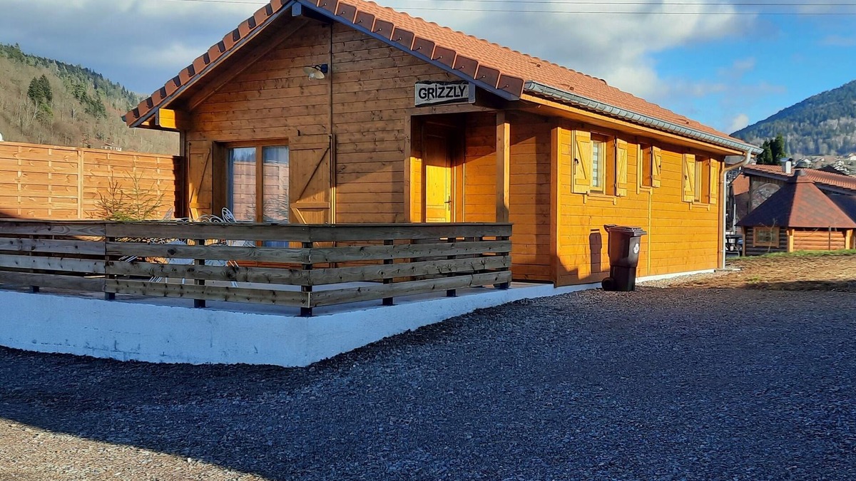 Saint-Maurice-sur-Moselle Ski Chalet | Chalet GRIZZLY at the foot of Ballon d'Alsace pets welcome