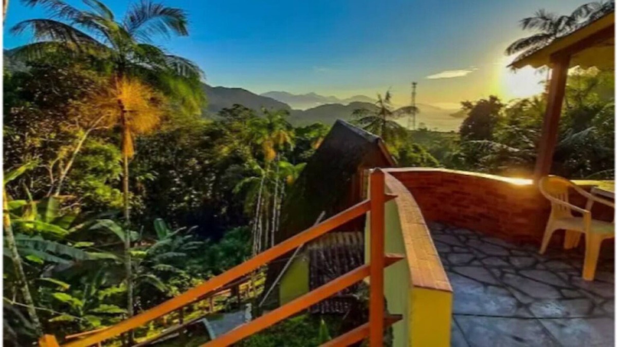 Prumirim Ski Chalet | Chalés Prumirim 3 five minutes from the BEACH AND WATERFALL of PRUMIRIM