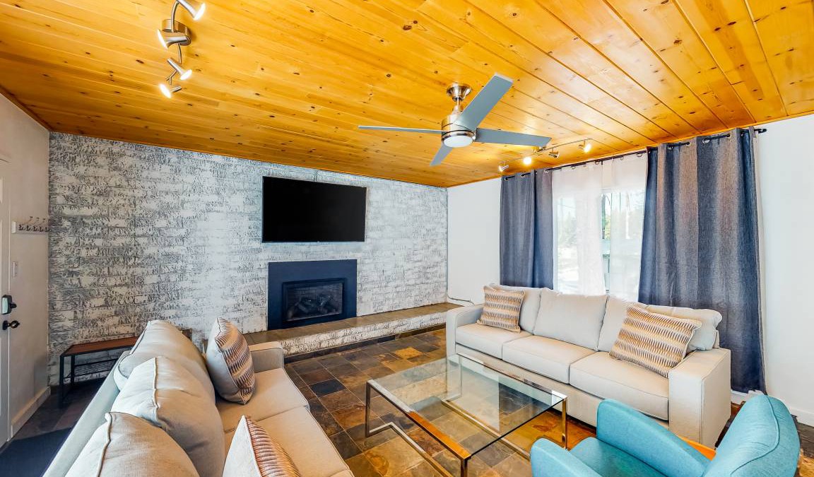Kings Beach Ski Chalet | Chalet ∙ 1 bedroom ∙ 4 guests