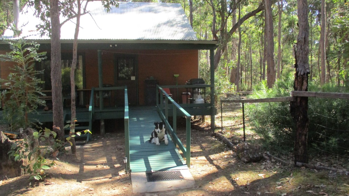 Nannup Cottage | Chalet 1. Wheelchair, family and pet friendly, just 5 kms from Nannup