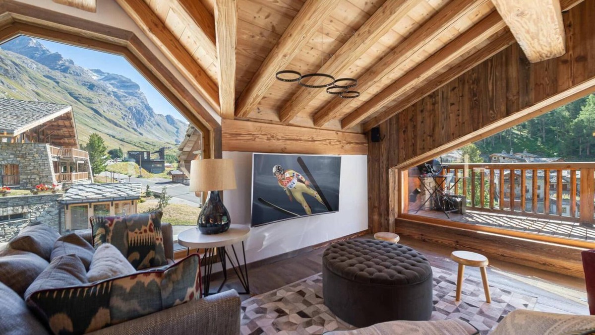 Le Fornet Ski Chalet | Chalet, 100m from ski slopes, sauna, hammam, terrace, fireplace or stove, parking, tv, ski locker