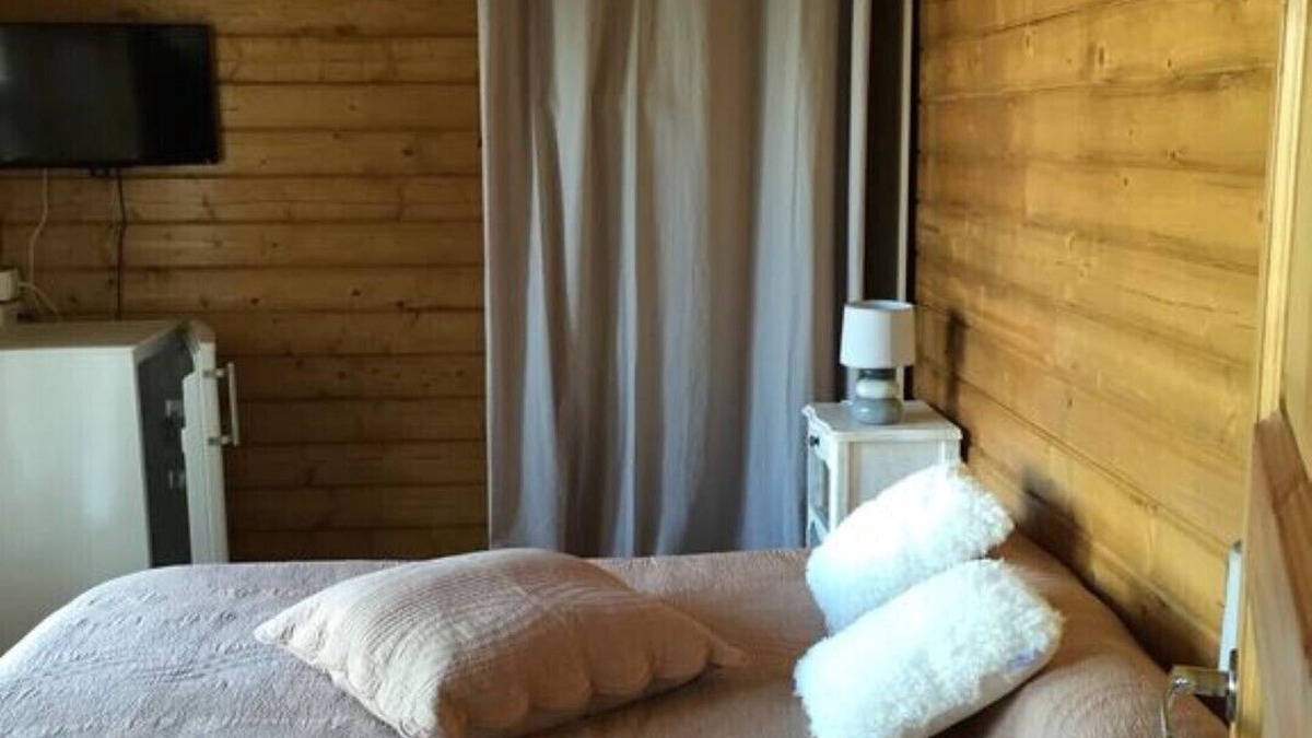 Issel Ski Chalet | Chalet (2 Adults): Villa Charline