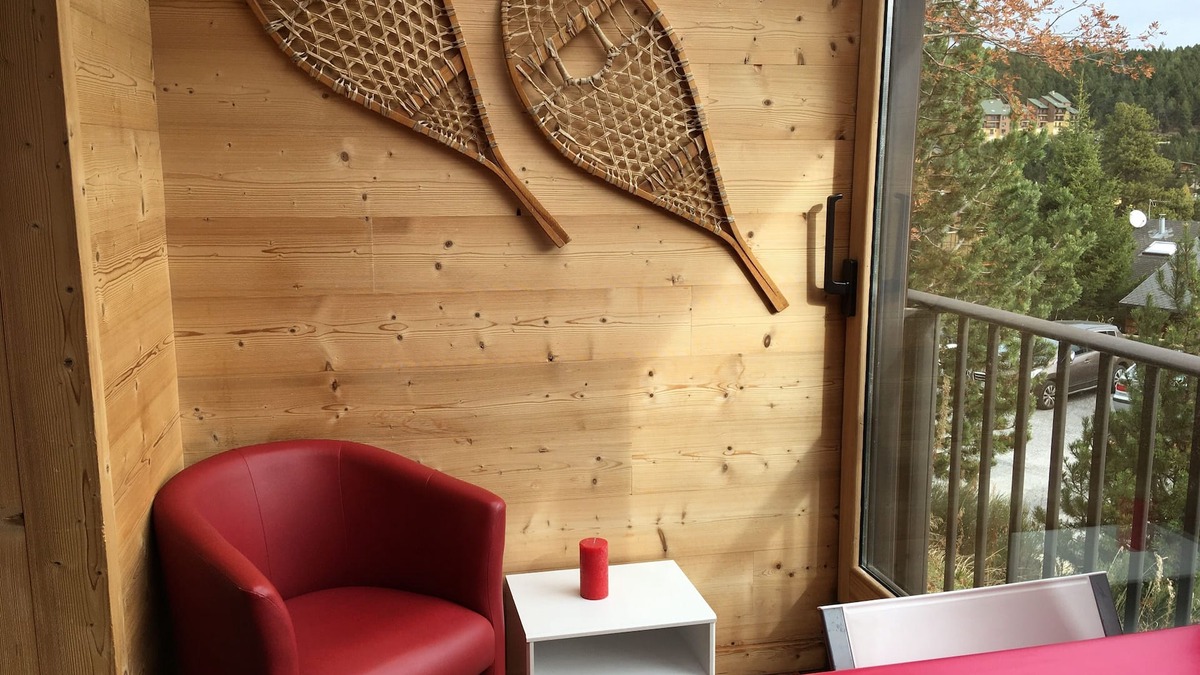Pyrenees 2000 Ski Chalet | CHALET 200 meters from the slopes
