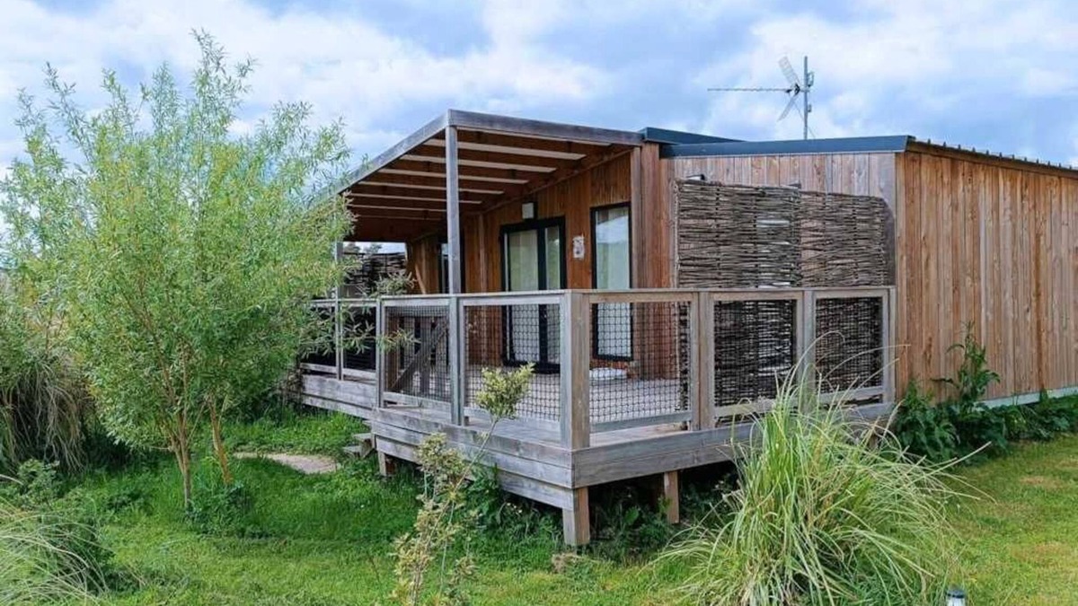 Mont-pres-Chambord Ski Chalet | Chalet 3 étoiles - Piscine - ccbadcb