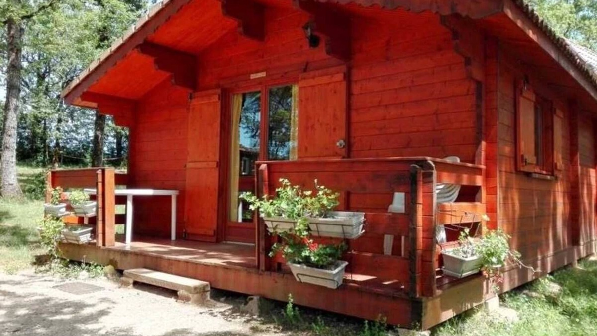 Saint-Cirq-Lapopie Ski Chalet | Chalet 3 étoiles - Piscine - efchbg