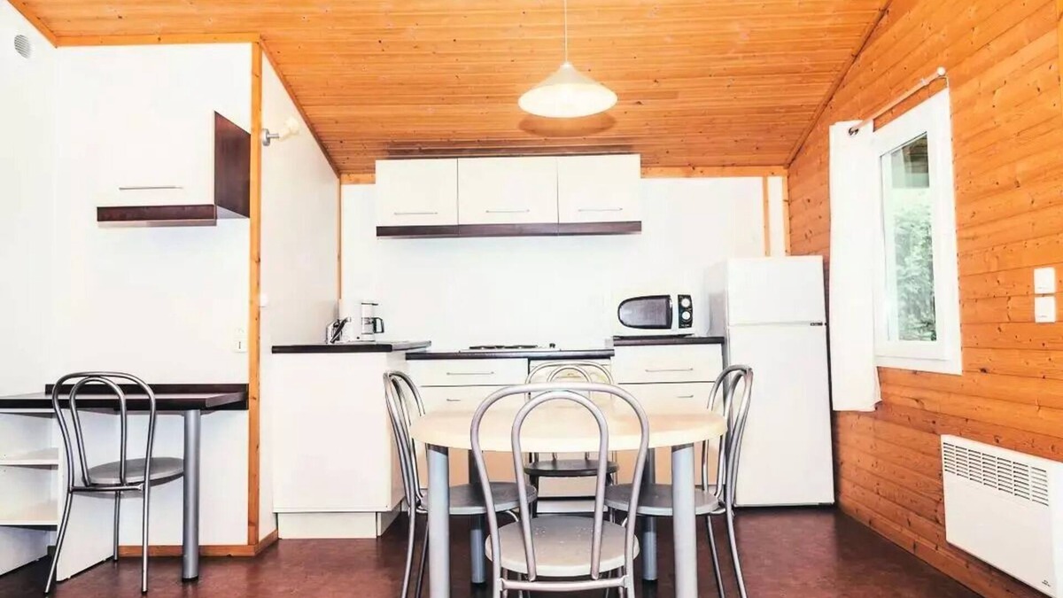 Monclar-de-Quercy Ski Chalet | Chalet 3 Zimmer 4 Personen PMR