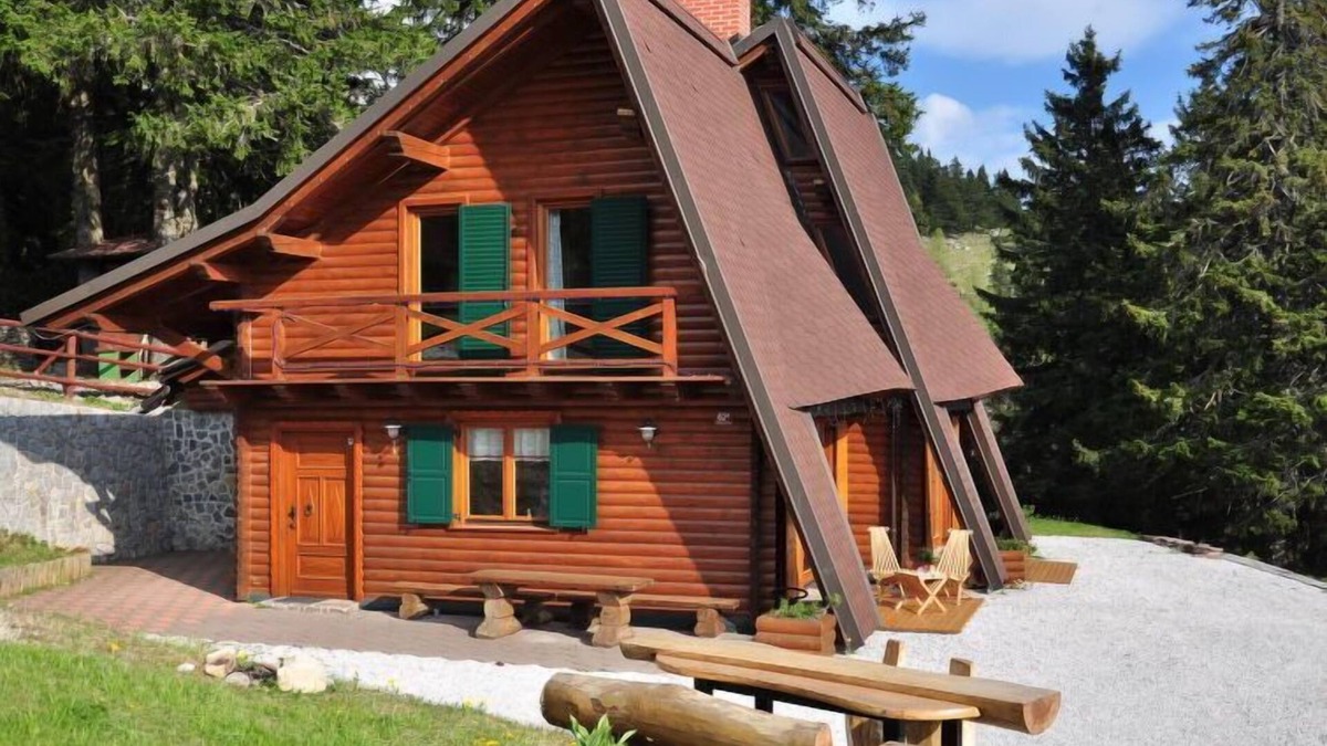 Ambroz pod Krvavcem Apartment | Chalet Alpinka by Interhome