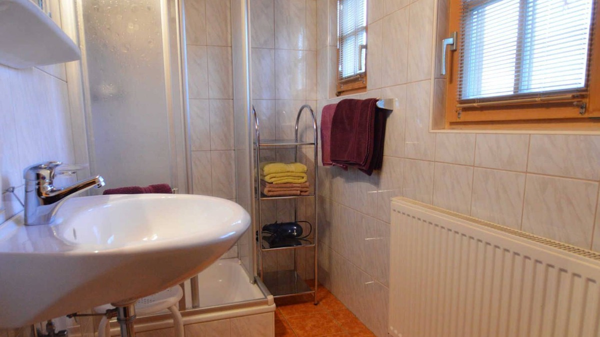Sautens Apartment | Chalet Astrid 1 - Active vacation apartments Pienz-Bobnar