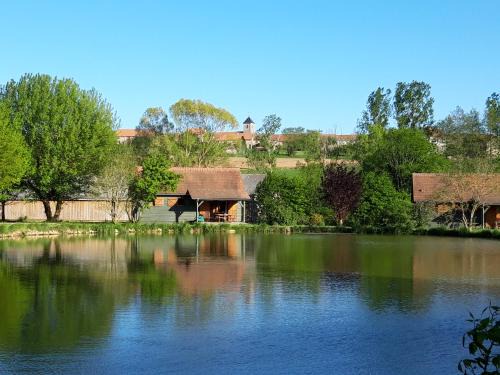 Chateau-Voue House | Chalet au bord d'un étang, près d'une ferme pédagogique