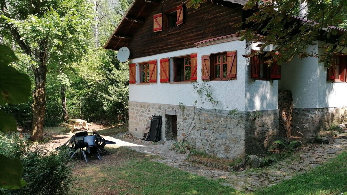 Saint-Martin-Vesubie Ski Chalet | Chalet au Coeur de la Forêt du Boreon Pour les Amoureux de la Nature