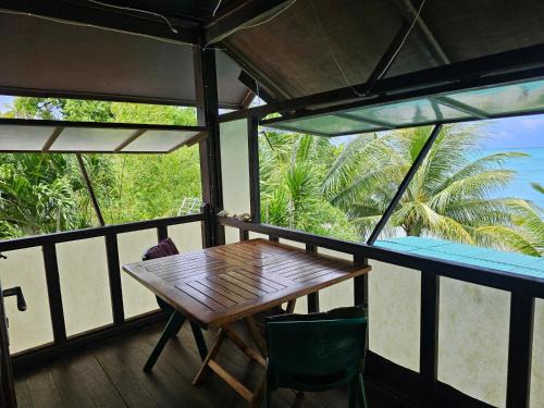 Huahine Ski Chalet | Chalet Avea