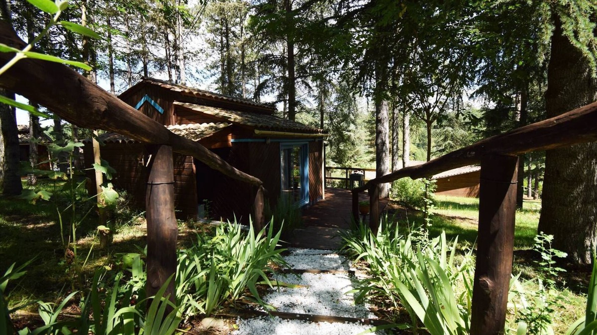 Layrac Ski Chalet | Chalet avec piscine au Domaine du Lac de Goulens