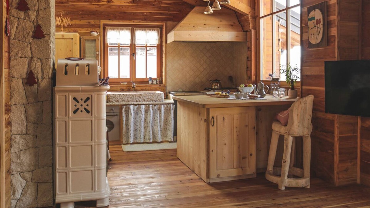 Frassilongo Ski Chalet | Chalet Baita Incantata in the heart of the Dolomites