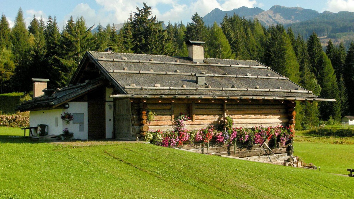 Bellamonte Apartment | Chalet "Baita Tabià" Dolomites by Interhome
