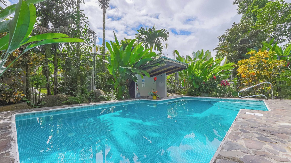 Penas Blancas House | Chalet birds, gardens farm 3 BukalaVillageLodge