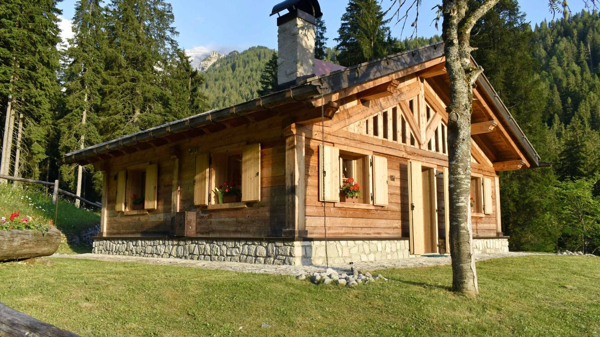 Madonna di Campiglio Ski Chalet | CHALET BRENTA DOLOMITES