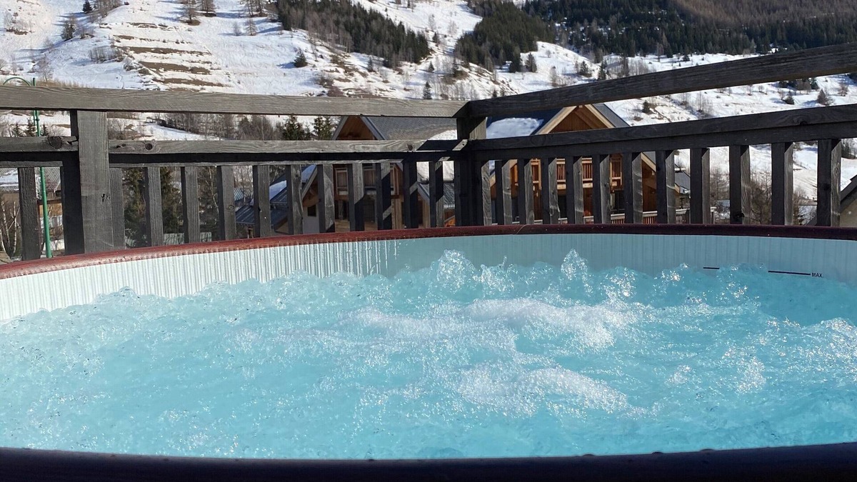 Les Deux Alpes Ski Chalet | Chalet Chamois Volant - Les Deux Alpes