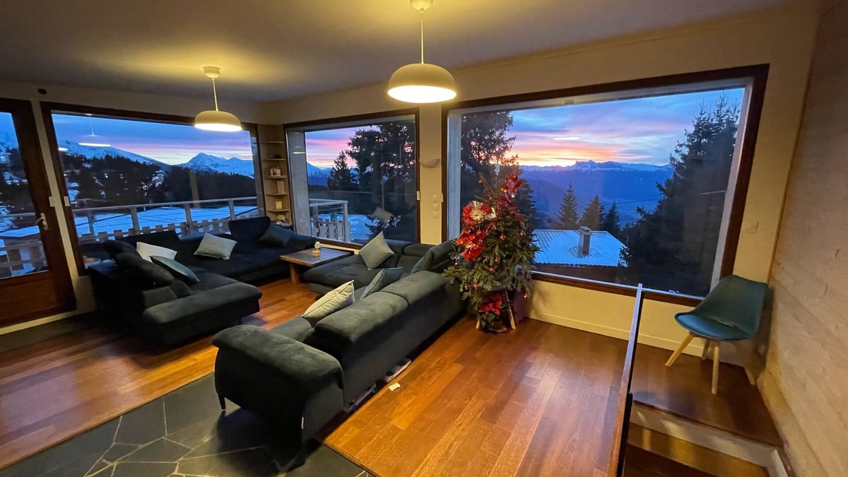 Vaulnaveys-le-Haut Ski Chalet | Chalet Chamrousse 1750, 7 Pers, 3 ch, Terrasse, vue Magnifique sur le Vercors