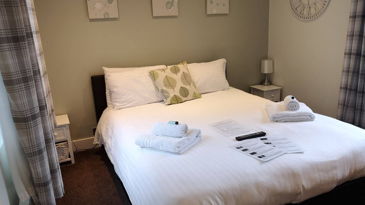 Streatley Ski Chalet | Chalet Cottages - Belle Cottage