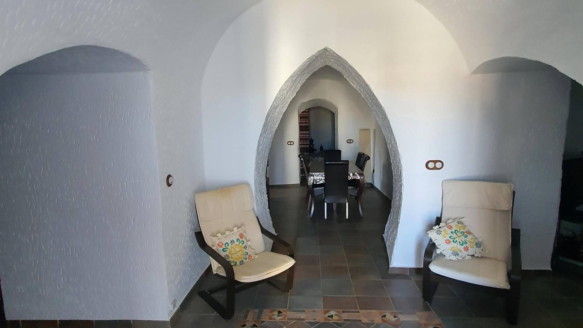 Guadix Ski Chalet | Chalet Cueva de Manuel with Mountain View, Garden & Whirlpool