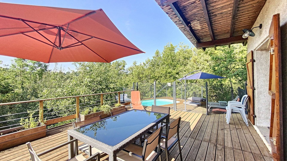 Bruniquel Ski Chalet | Chalet Dans les Gorges de l Aveyron