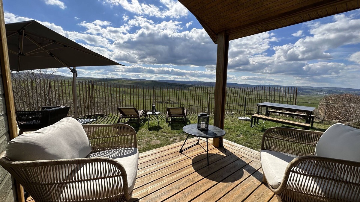 Nasbinals Ski Chalet | Chalet de la Rule/Vue Panoramique sur L'aubrac