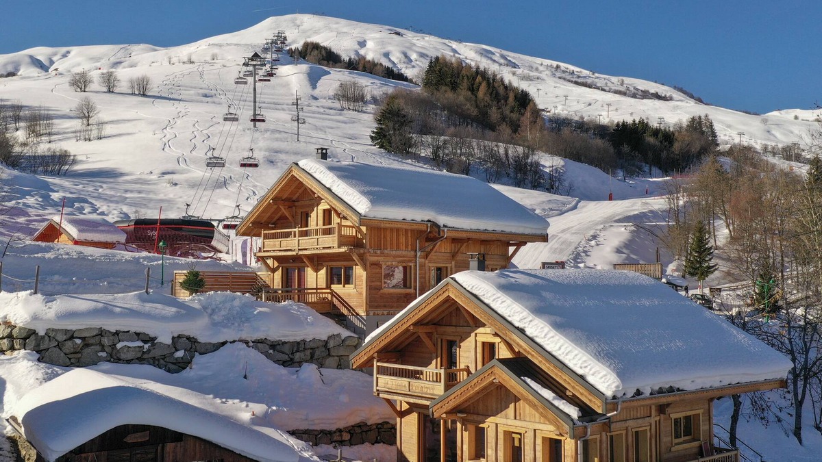 Le Corbier Ski Chalet | Chalet de standing 4* au pied des pistes 5chambres 5sdb : L'Etoile Polaire