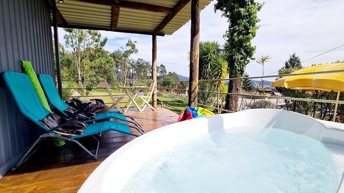 Esposende Ski Chalet | CHALET DESIGN NATURA JACUZZI GUEST DREAM