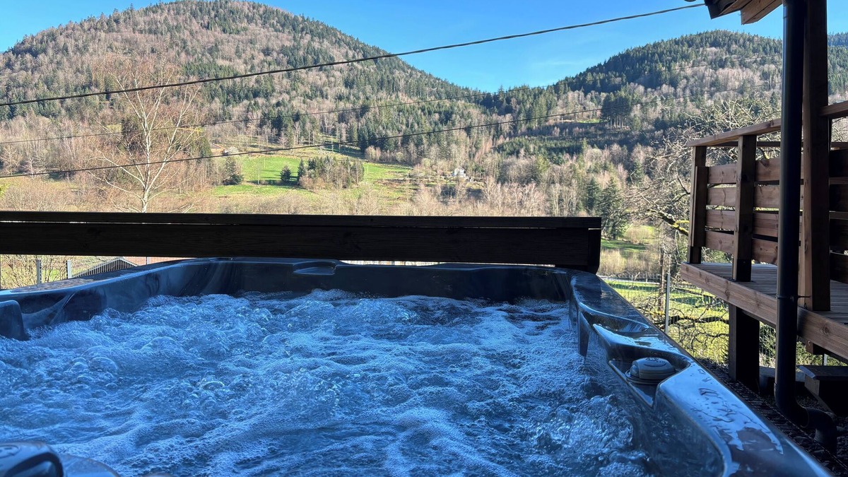 Rochesson Ski Chalet | Chalet du Faubourg & Jacuzzi privatif