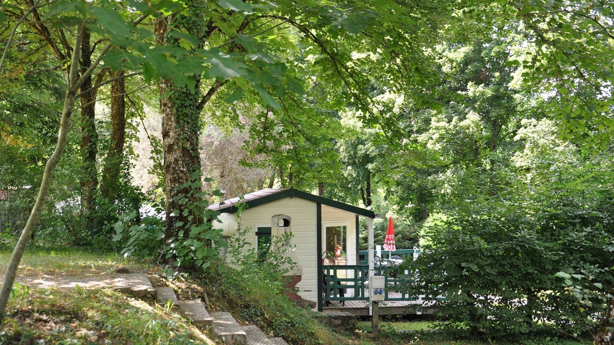 Payzac Ski Chalet | Chalet 'Du Moulin Du Châtain 3' with Shared Pool, Private Terrace and Shared Garden