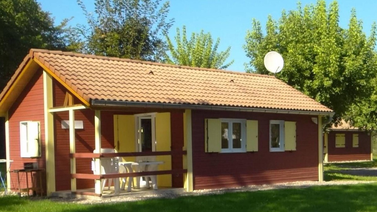 Travexin House | Chalet Edelweiss 35 by the forest, peace and nature
