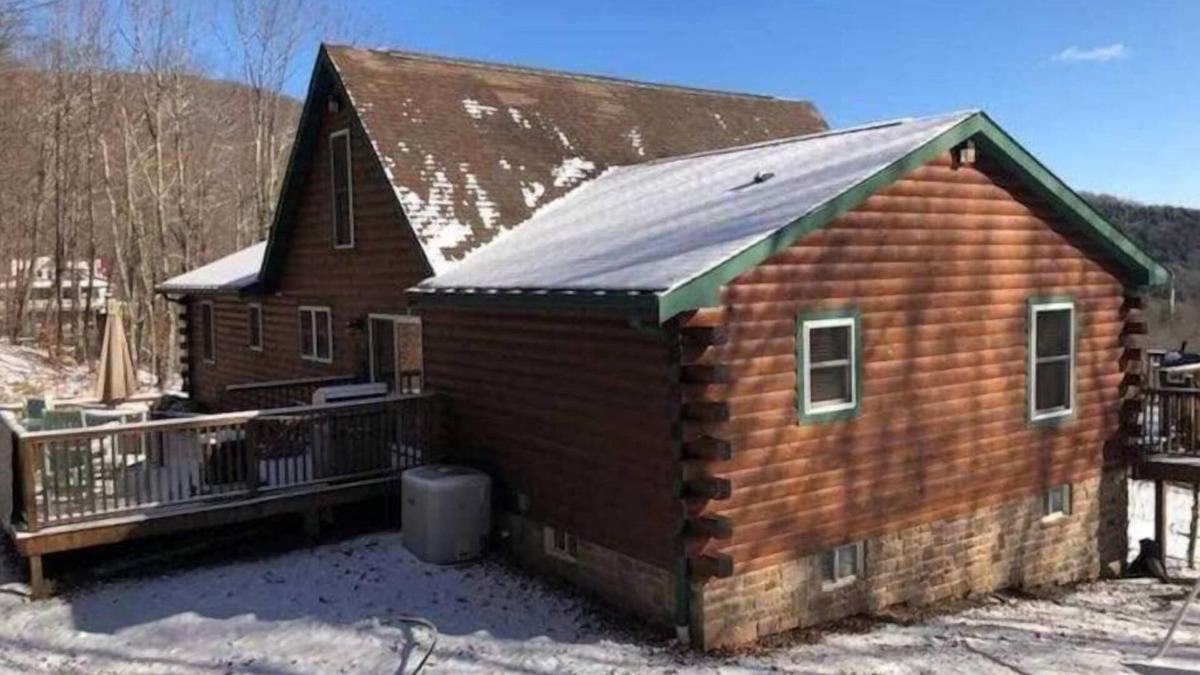 Jewett House | Chalet Eglantine Mountain Retreat