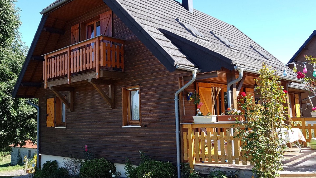 Saint-Genes-Champespe Ski Chalet | Chalet en Pleine Nature Pouvant Accueillir 12 Personnes, Randonnées, Pêche, ski