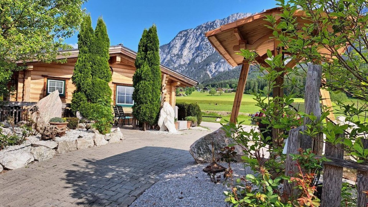 Groebming Apartment | Chalet Esche - Almdorf im Winkl