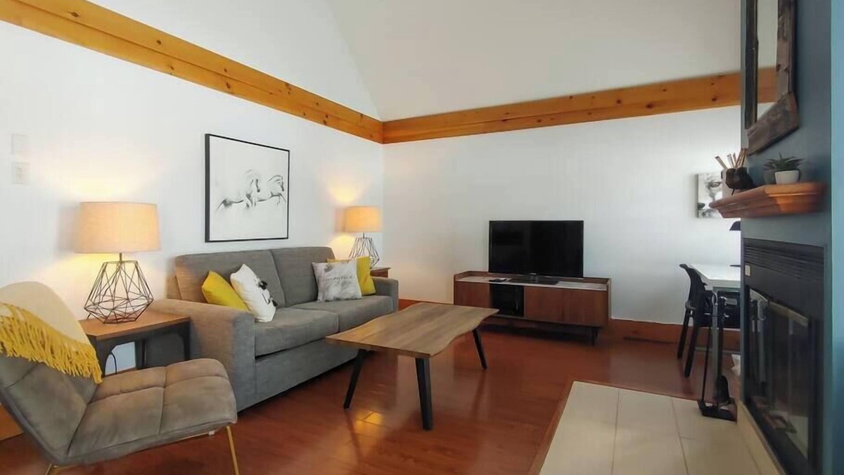 Orford Ski Chalet | Chalet Evasion Orford - Perfect getaway 5 minutes from Mont-Orford