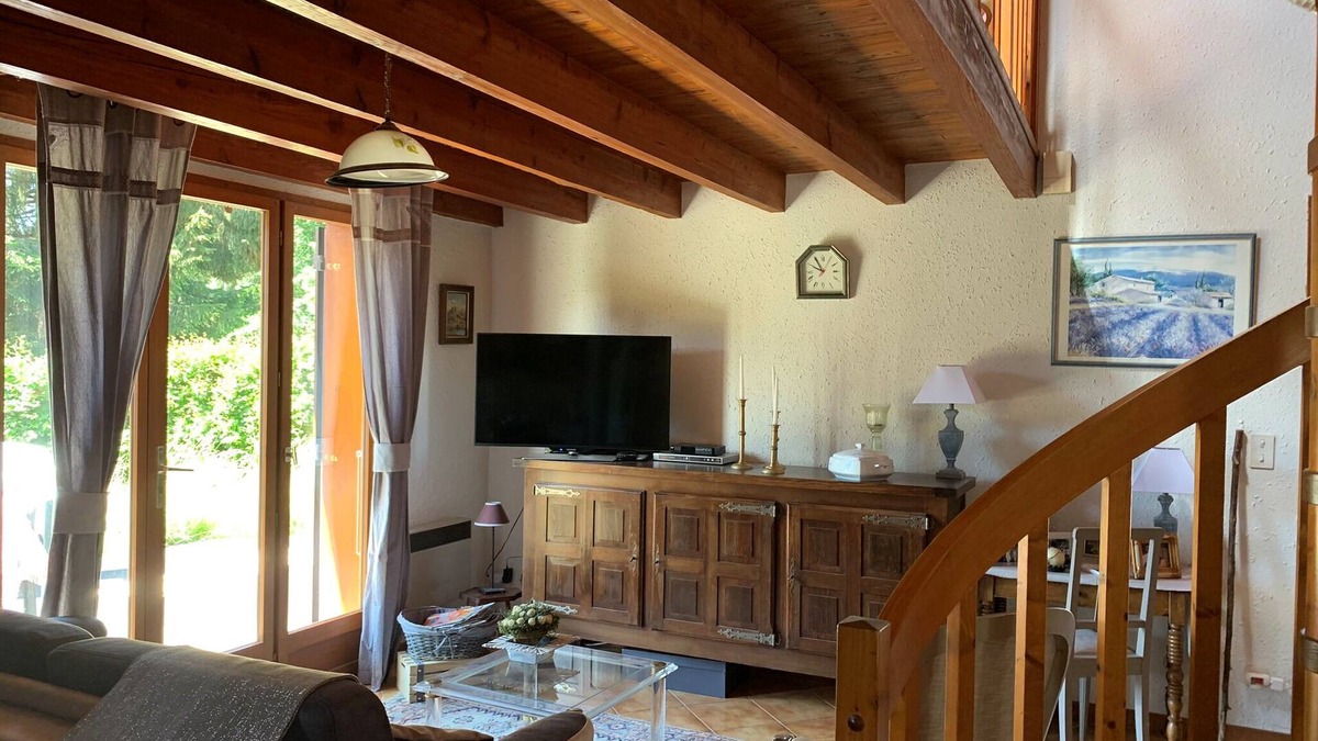 Cunlhat Ski Chalet | Chalet Familiale Cunlhat au Cœur du Parc Livradois Forez Auvergne