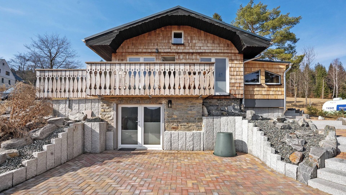 Johanngeorgenstadt Ski Chalet | Chalet 'Fenzl' with Mountain View, Private Terrace and Wi-Fi