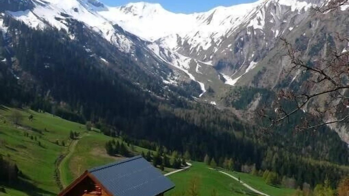 Villard-Reymond Ski Chalet | Chalet for rent in Villard Reymond, Parc National des Ecrins.