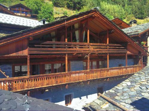Sainte-Foy-Tarentaise Ski Chalet | Chalet Geneviève