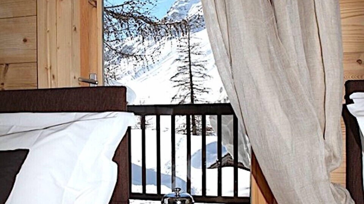 Val-d'Isere Ski Chalet | Chalet Genevieve