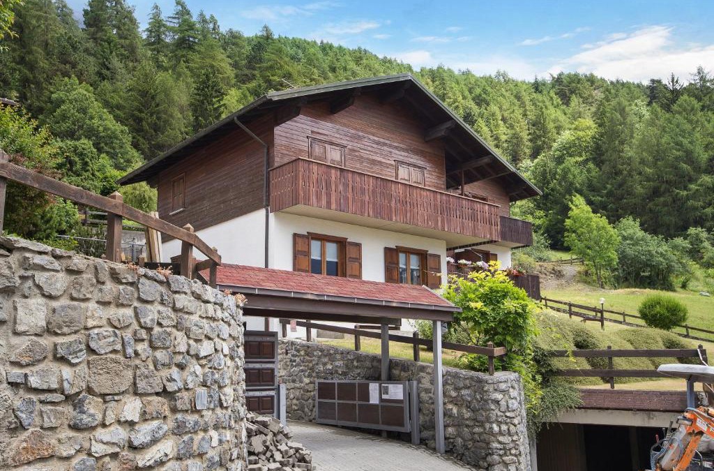 Bormio Ski Chalet | Chalet Holly