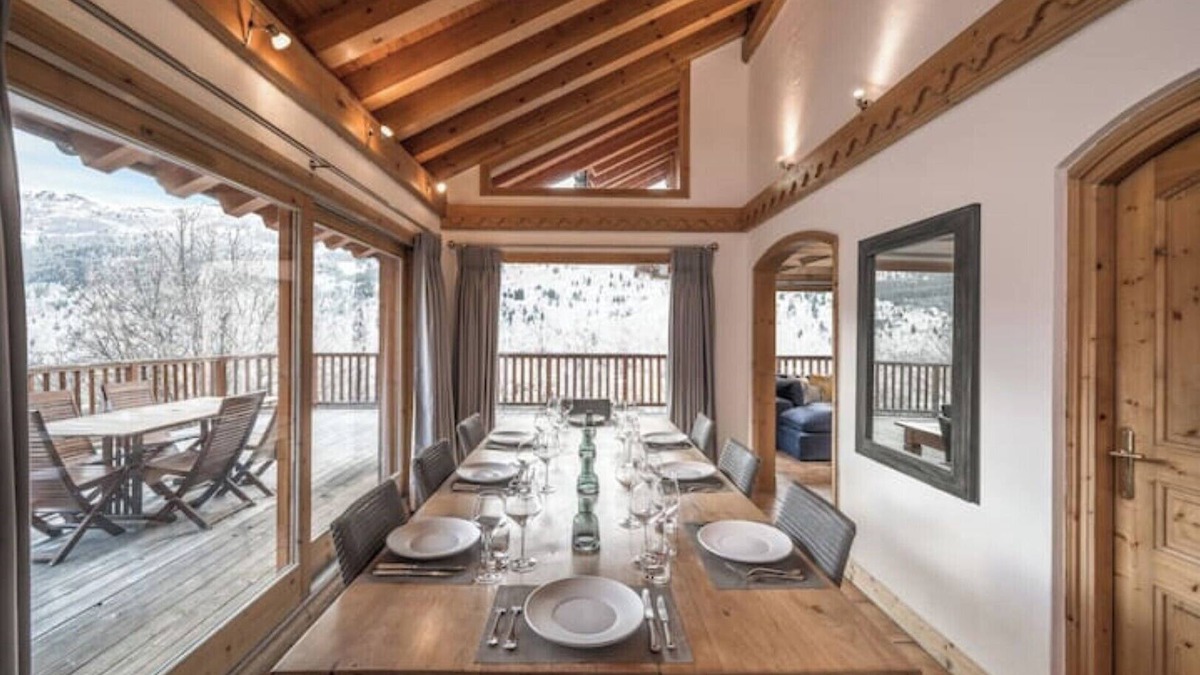 Meribel Village Ski Chalet | Chalet Iamato