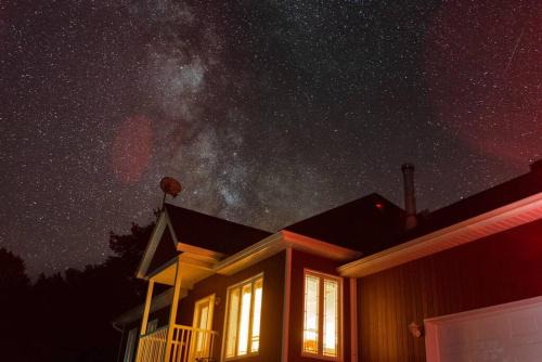 Val-Racine Ski Chalet | Chalet in a dark sky reserve